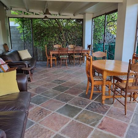 Haus Mueller Hotell Clanwilliam Exteriör bild