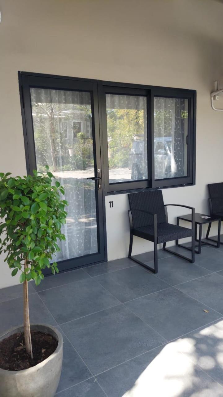 Haus Mueller Hotell Clanwilliam Exteriör bild